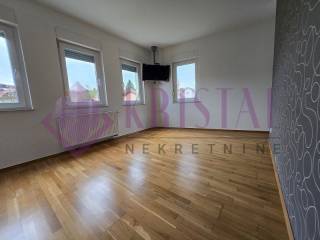 Flat in a building, Rent, Zagreb, Maksimir