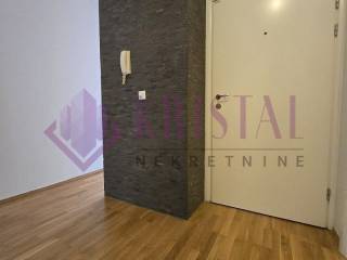 Flat in a building, Rent, Zagreb, Maksimir