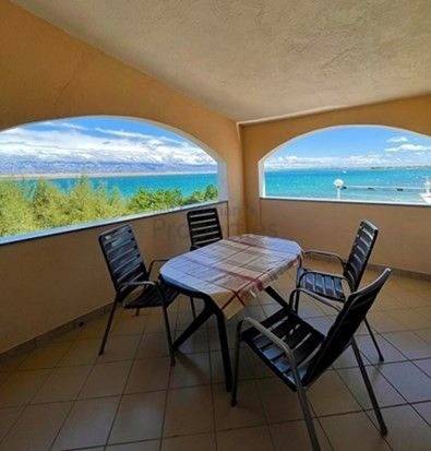 Apartman na moru, Prodaja, Vir, Vir