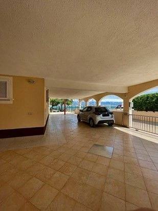 Apartman na moru, Prodaja, Vir, Vir