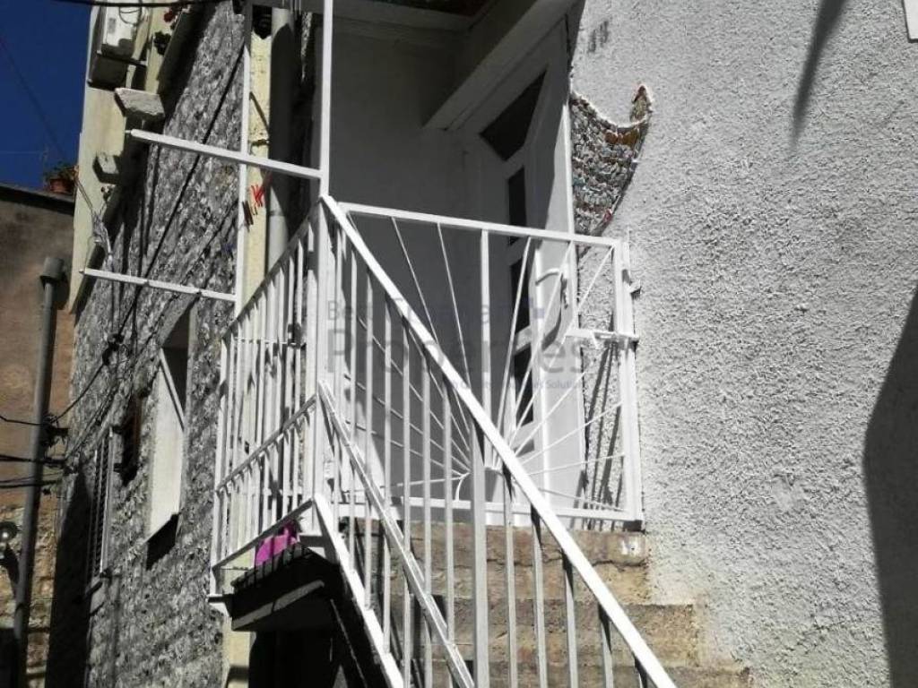 Kamena kuca, Prodaja, Trogir, Trogir