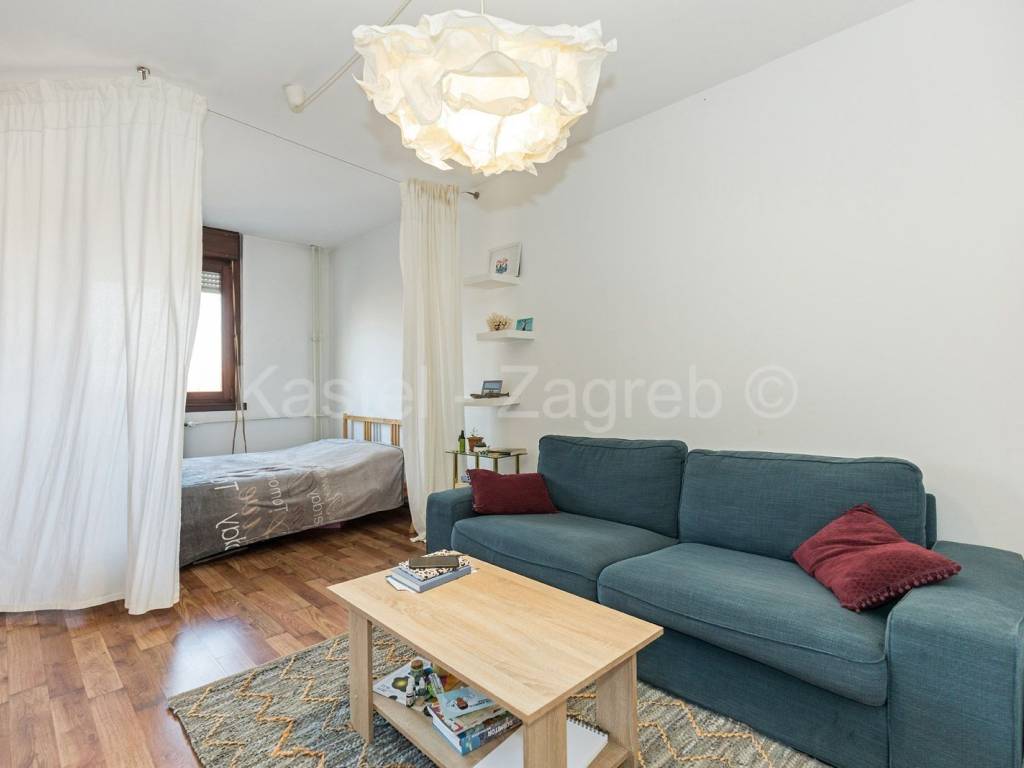 Stan u zgradi, Prodaja, Zagreb, Stenjevec