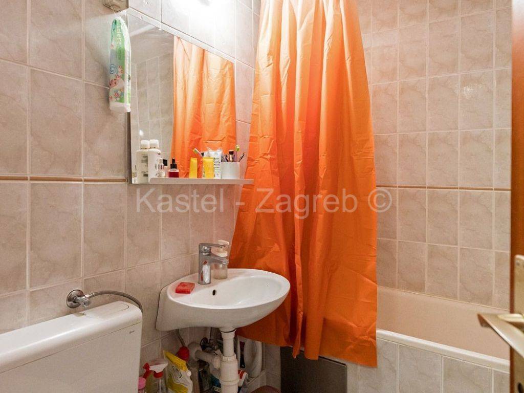 Stan u zgradi, Prodaja, Zagreb, Stenjevec