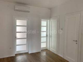 Ured, Najam, Zagreb, Donji Grad