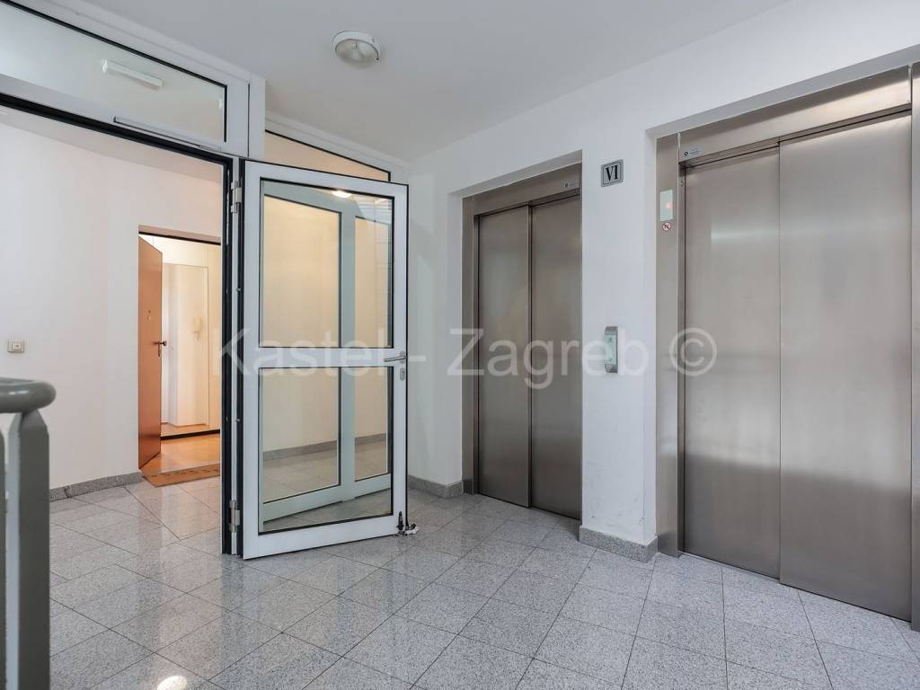 Stan u zgradi, Najam, Zagreb, Pescenica - Zitnjak