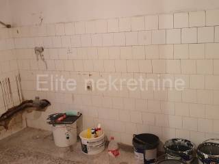 Flat in a building, Sale, Rijeka, Istok