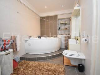 Flat in a villa, Sale, Opatija, Opatija