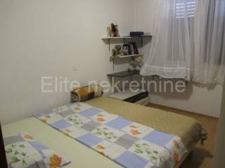 Flat in a house, Rent, Viškovo, Marinići
