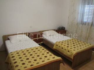 Flat in a house, Rent, Viškovo, Marinići