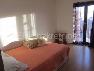 Flat in a house, Rent, Viškovo, Marinići