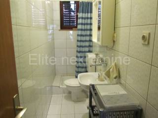 Flat in a house, Rent, Viškovo, Marinići