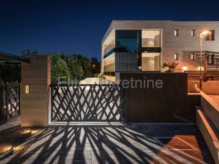 Flat in an urban villa, Sale, Malinska-dubašnica, Malinska