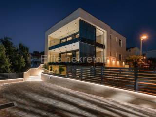 Flat in an urban villa, Sale, Malinska-dubašnica, Malinska