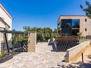 Flat in an urban villa, Sale, Malinska-dubašnica, Malinska