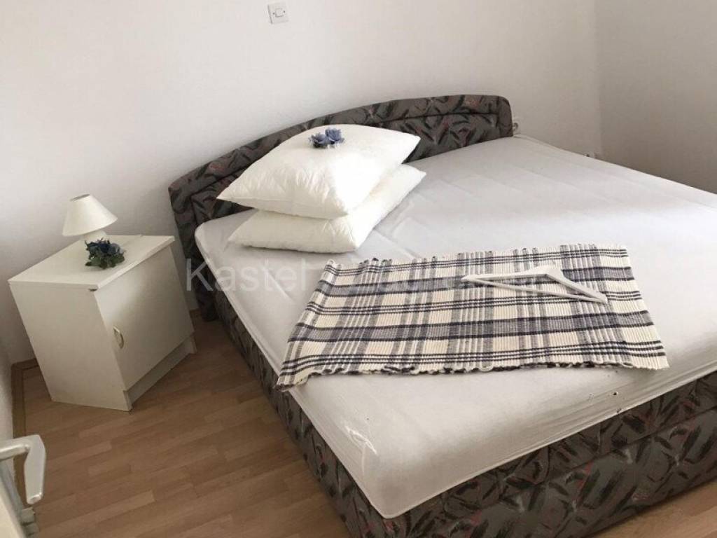 Rogoznica, Razanj