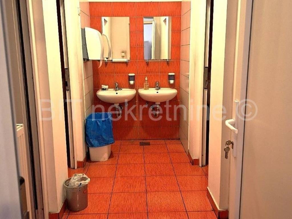 Poslovna zgrada, Prodaja, Koprivnica, Centar