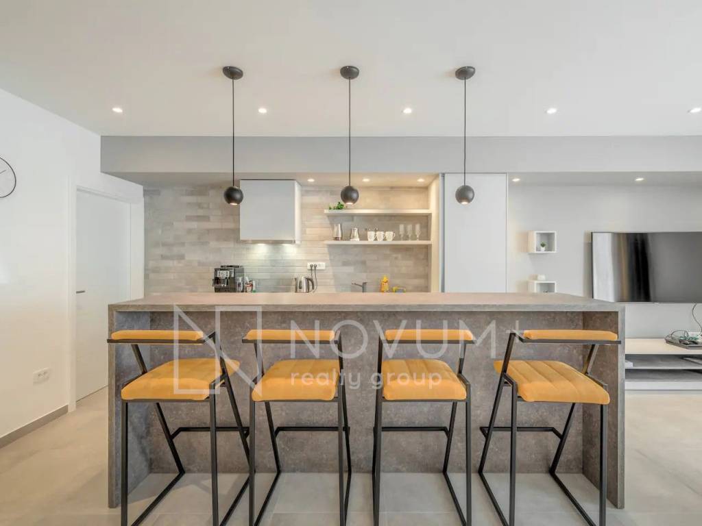 Luksuzna vila, Prodaja, Podstrana, Podstrana