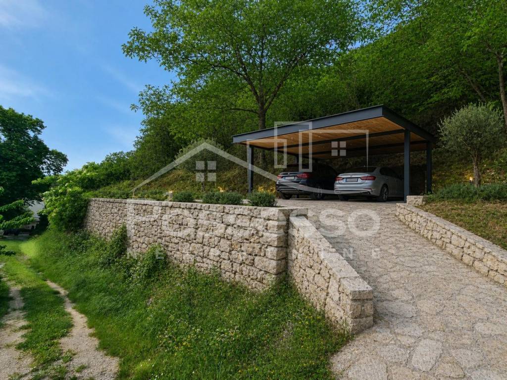Buzet, Roc