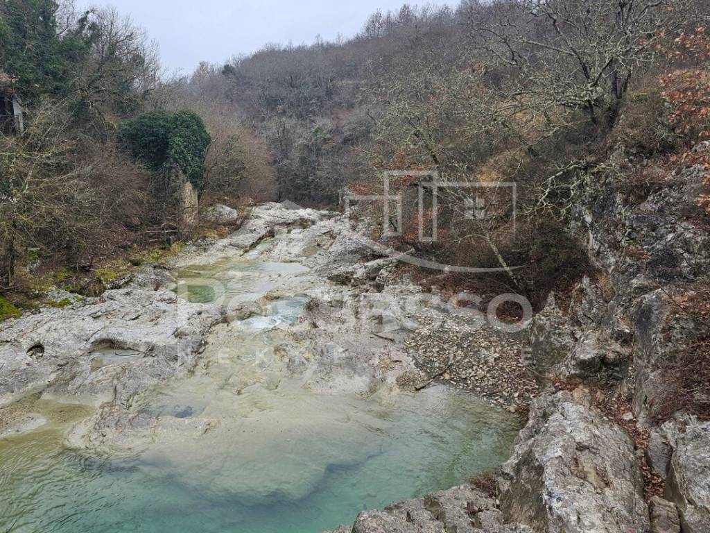 Buzet, Kotli