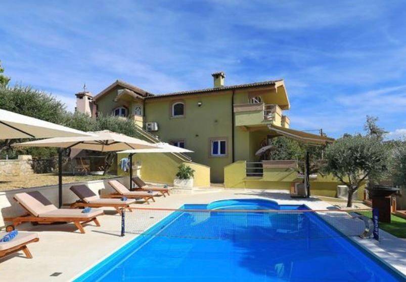 Vila, Prodaja, Starigrad, Tribanj