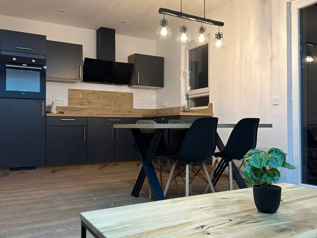 Apartmanska kuca, Prodaja, Starigrad, Starigrad