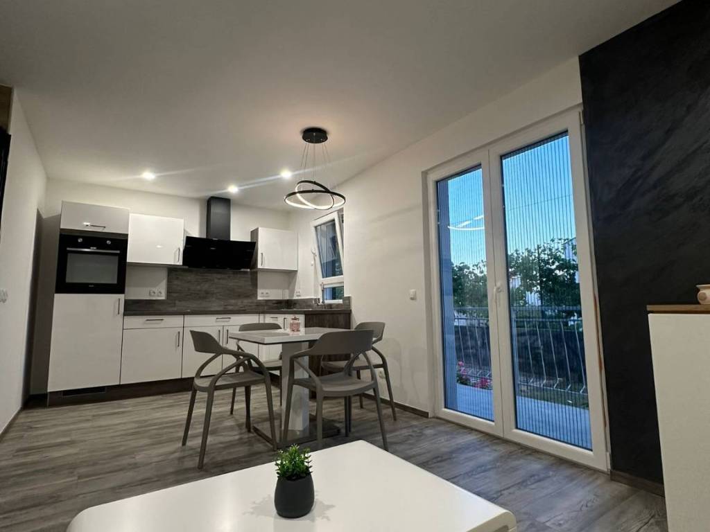 Apartmanska kuca, Prodaja, Starigrad, Starigrad