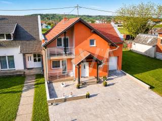 Slavonski Brod, Slavonski Brod