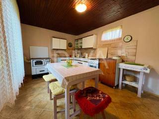 Garcin, Trnjani
