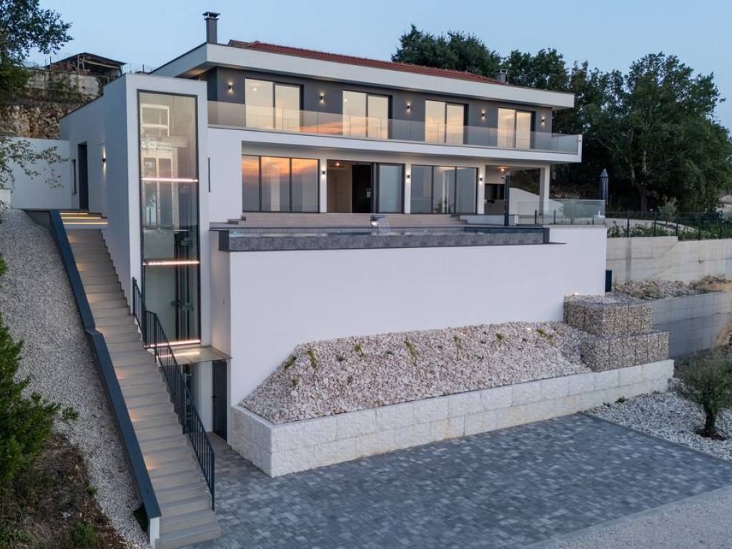 Vila, Prodaja, Vizinada, Ferenci