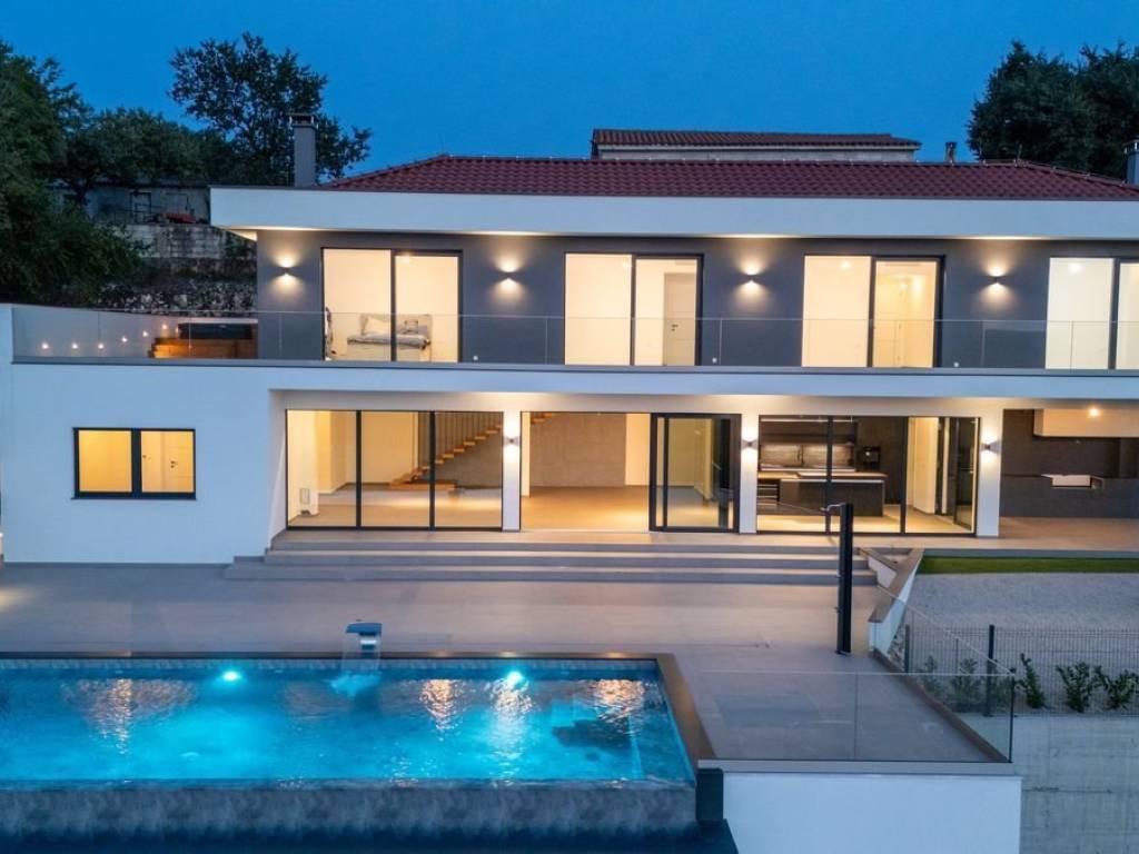 Vila, Prodaja, Vizinada, Ferenci