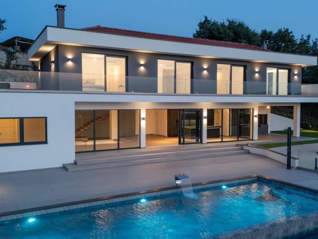 Vila, Prodaja, Vizinada, Ferenci