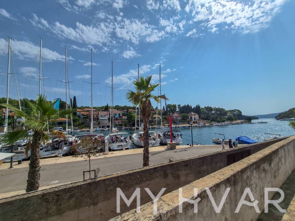 Jelsa, Vrboska