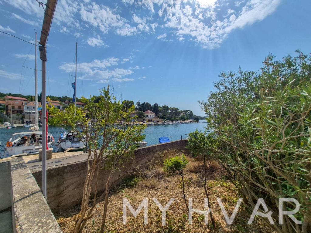 Jelsa, Vrboska