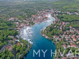 Jelsa, Vrboska