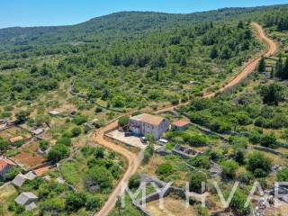 Samostojeca kuca, Prodaja, Jelsa, Pitve