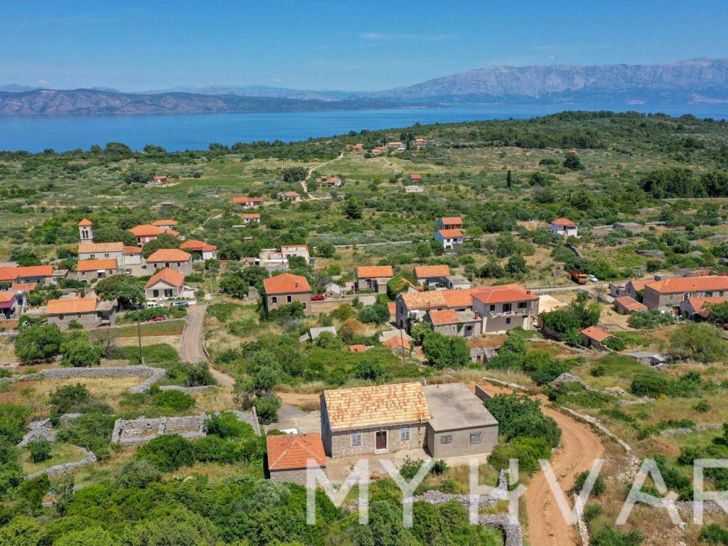 Samostojeca kuca, Prodaja, Jelsa, Pitve