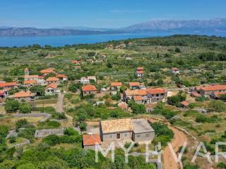 Samostojeca kuca, Prodaja, Jelsa, Pitve
