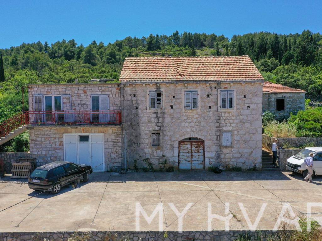 Samostojeca kuca, Prodaja, Jelsa, Pitve