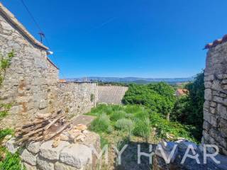 Kamena kuca, Prodaja, Stari grad, Vrbanj