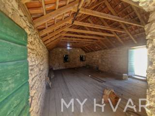 Kamena kuca, Prodaja, Stari grad, Vrbanj