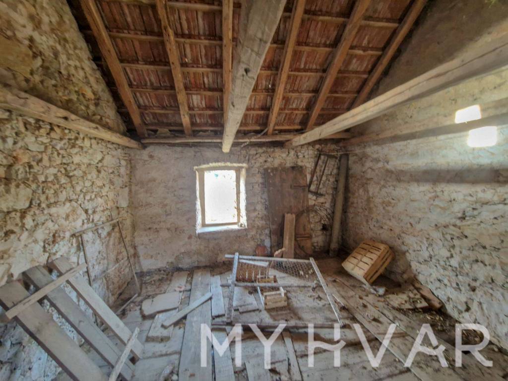 Kamena kuca, Prodaja, Stari grad, Vrbanj