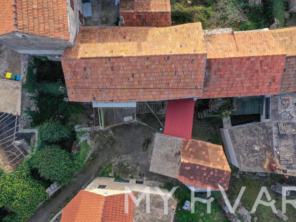 Kamena kuca, Prodaja, Stari grad, Vrbanj
