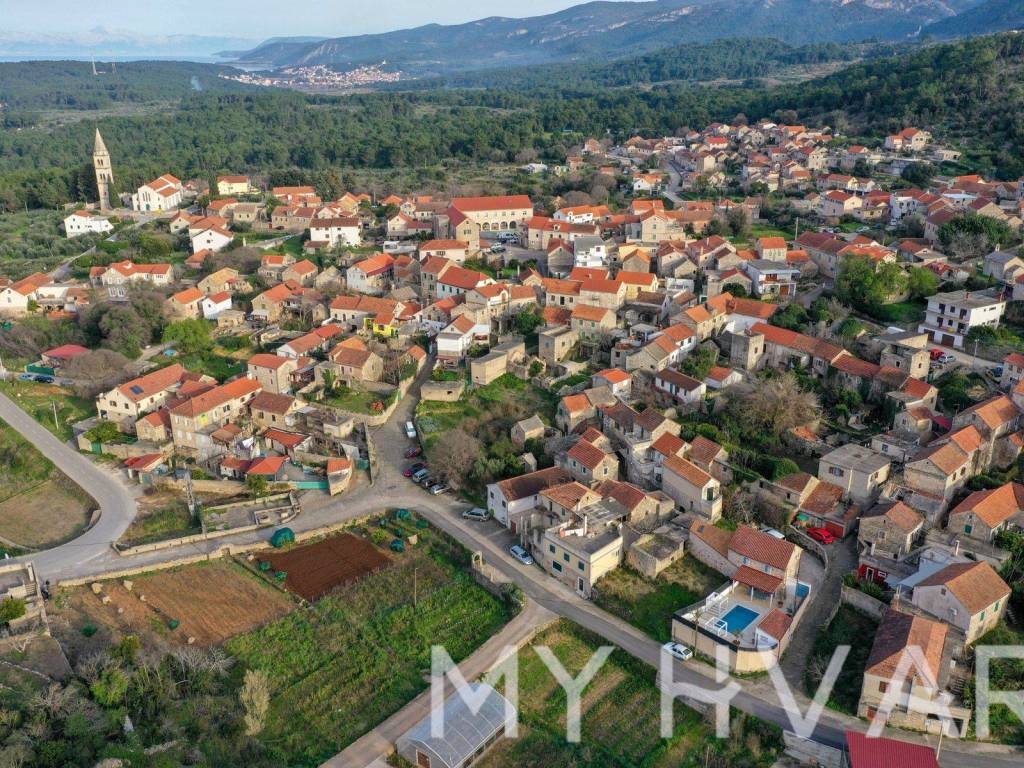 Kamena kuca, Prodaja, Stari grad, Vrbanj