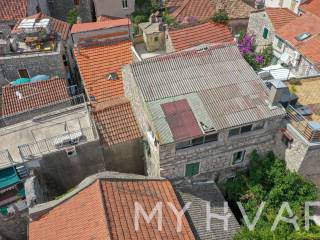 Kamena kuca, Prodaja, Stari grad, Stari Grad