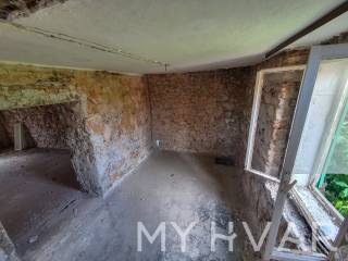 Kamena kuca, Prodaja, Stari grad, Stari Grad
