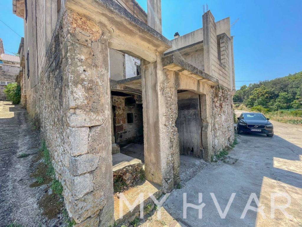 Kamena kuca, Prodaja, Stari grad, Vrbanj