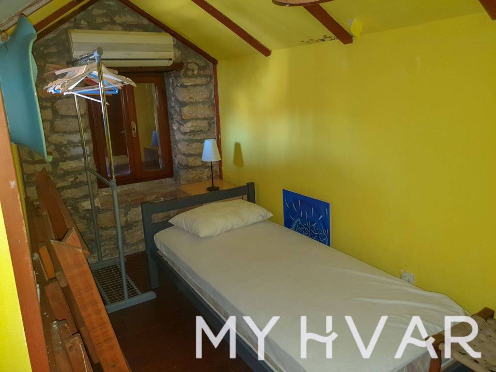 Kamena kuca, Prodaja, Jelsa, Vrboska