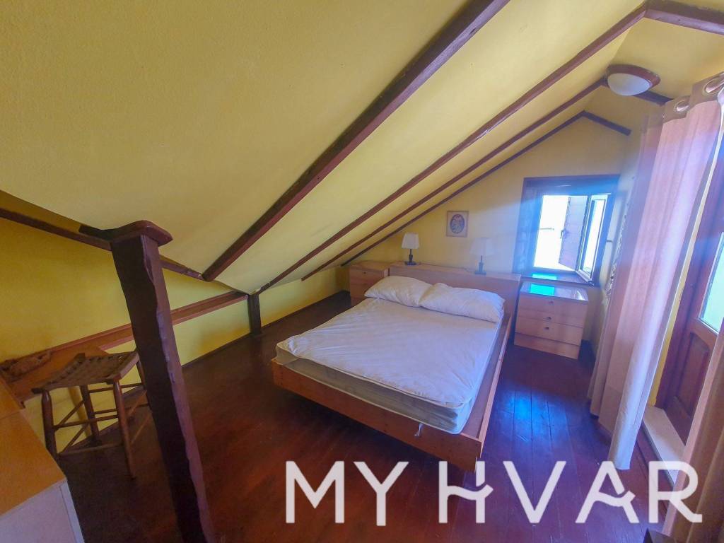 Kamena kuca, Prodaja, Jelsa, Vrboska