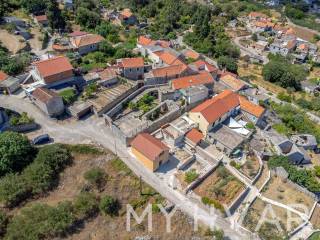 Kamena kuca, Prodaja, Stari grad, Dol