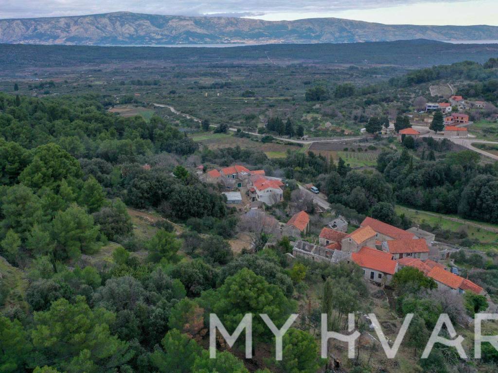 Kamena kuca, Prodaja, Stari grad, Dol